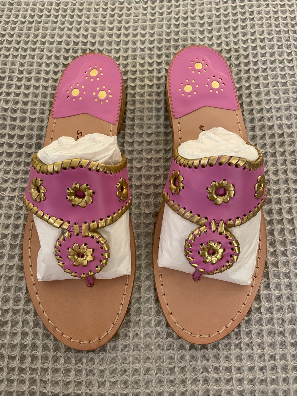 NIB Jack Roger’s Lavender and Gold Hollis Sandal 8M
